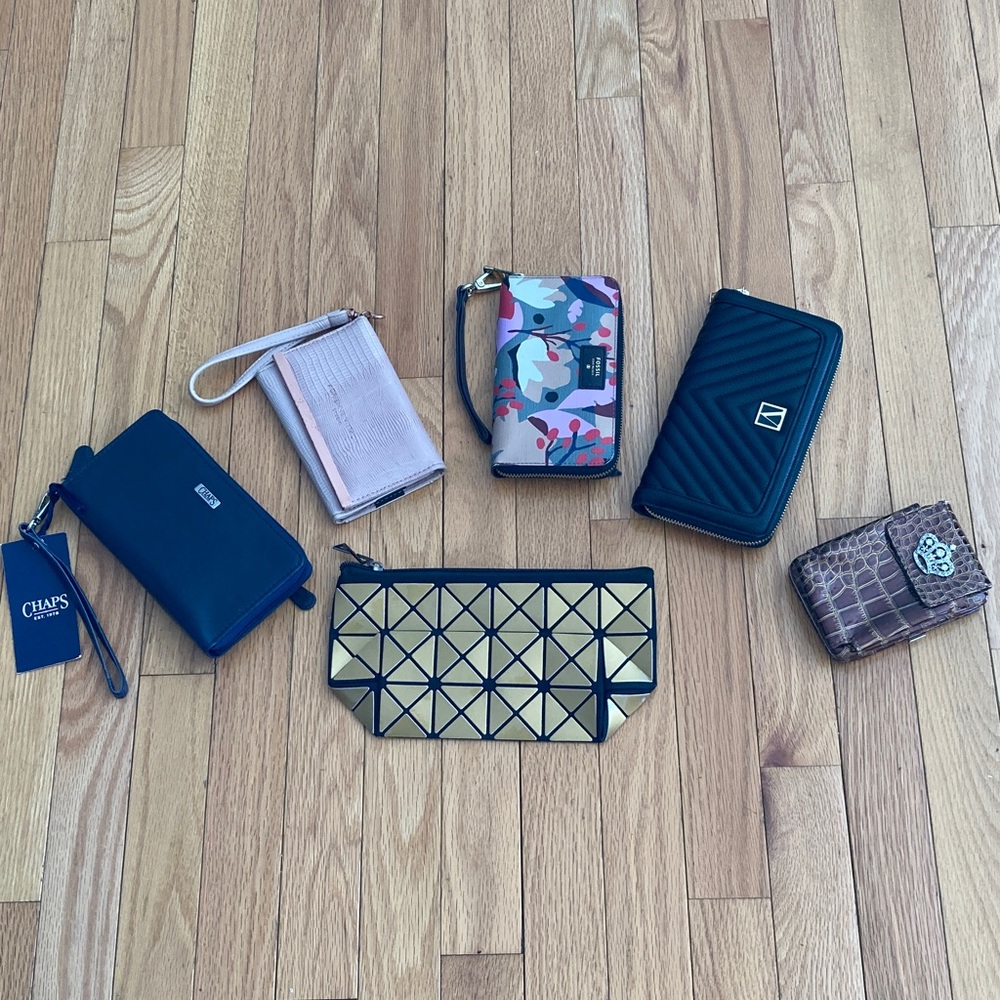 Buyers Pick! Designer Wallets - Picture 3 of 3